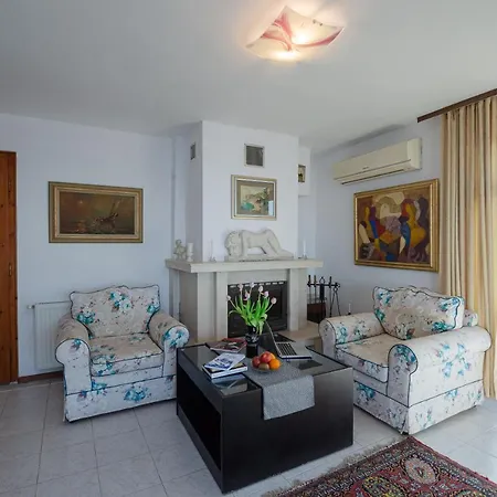 Doctor's House Affittacamere Sozopol