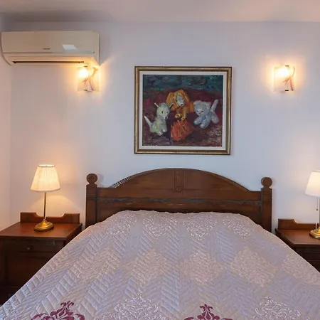 Doctor's House 3*